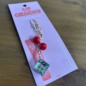 NWT Lip Charms Red Bead & Silver Square Keychain